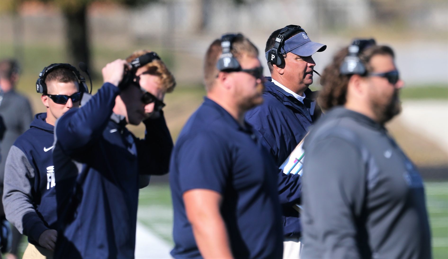 102321-qc-spt-ambrose fball40.jpg